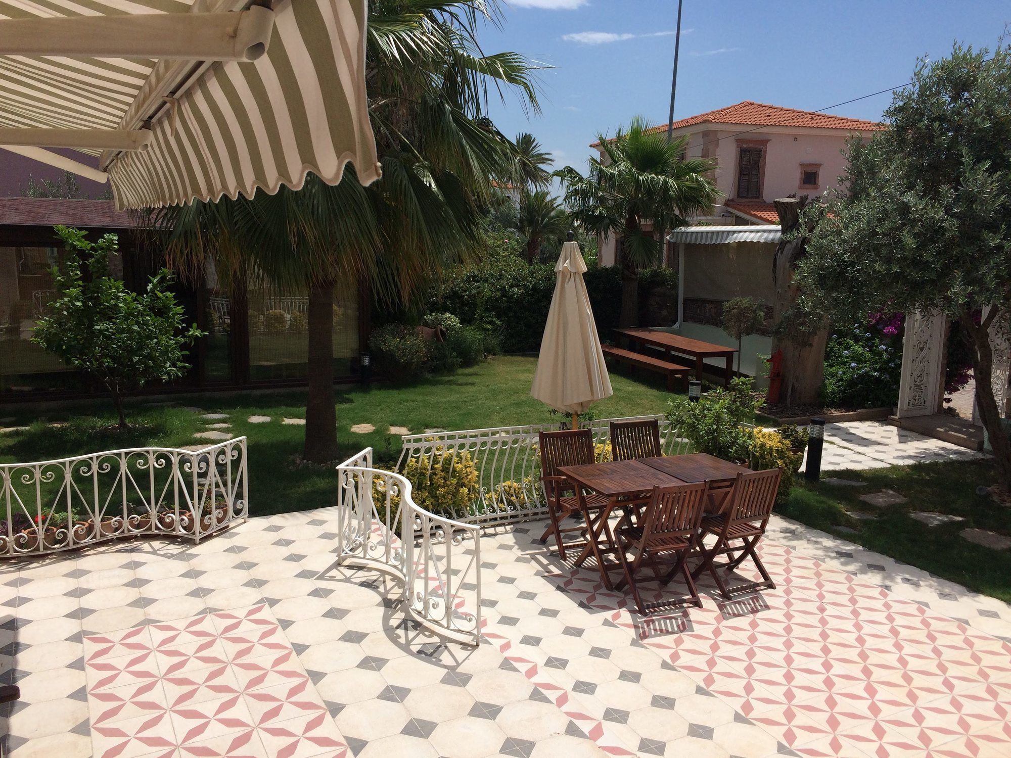 Cunda Has Konak Butik Otel Ayvalı Εξωτερικό φωτογραφία